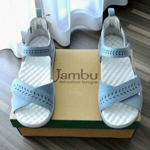 Jambu Sedona sandals in light blue, size 8M NIB